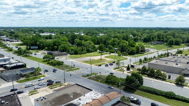 27377 Michigan Avenue, Inkster, MI 48141