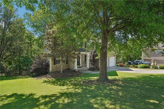 148 Gemstone Lane, Acworth, GA 30101