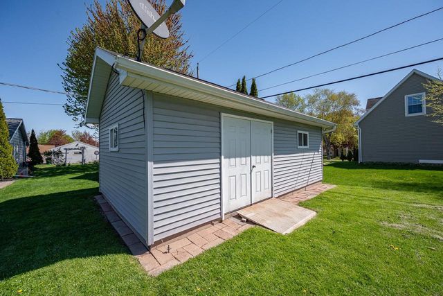 329 S JAMES STREET, Kimberly, WI 54136