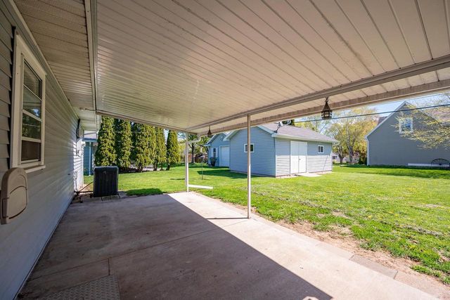 329 S JAMES STREET, Kimberly, WI 54136