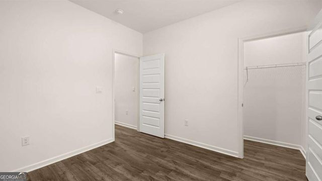 542 SILVER MOON Drive, Loganville, GA 30052