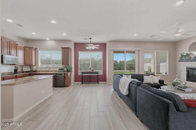 31626 N 21ST Lane, Phoenix, AZ 85085