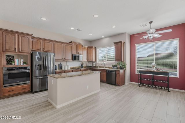 31626 N 21ST Lane, Phoenix, AZ 85085