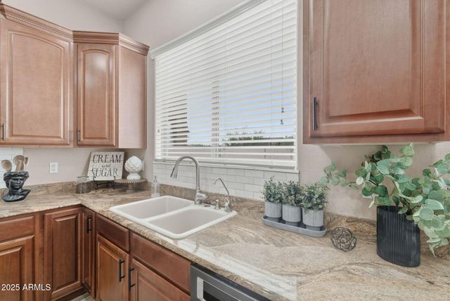 31626 N 21ST Lane, Phoenix, AZ 85085