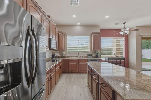 31626 N 21ST Lane, Phoenix, AZ 85085