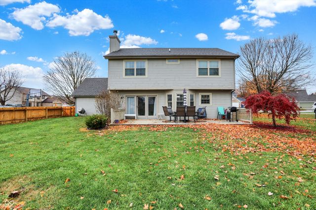 205 Myers Lake Drive, Noblesville, IN 46062