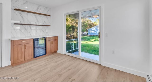 2 Sabinas Street, Toms River, NJ 08757