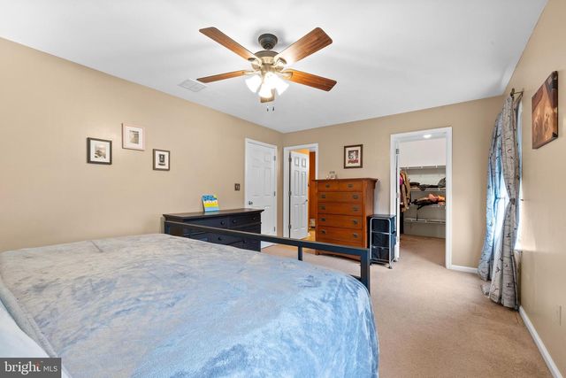 1009 HEATHER LN, Quakertown, PA 18951