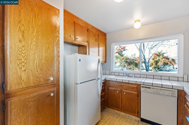 4462 Machado Dr, Concord, CA 94521