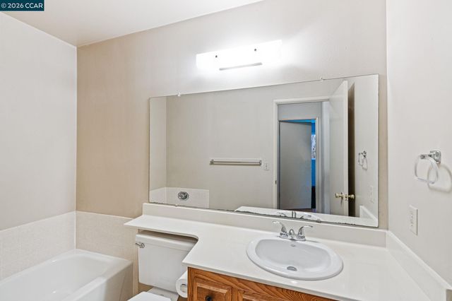 4462 Machado Dr, Concord, CA 94521