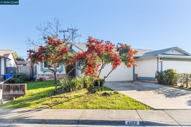 4462 Machado Dr, Concord, CA 94521