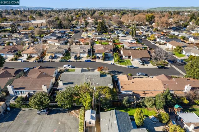 4462 Machado Dr, Concord, CA 94521