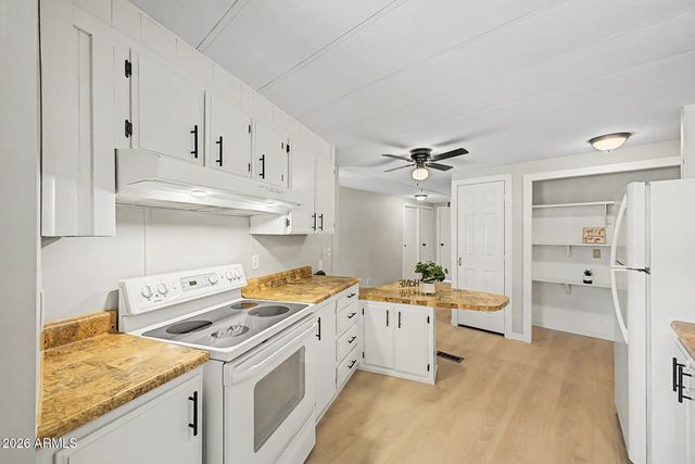 1249 S PALO VERDE Street, Mesa, AZ 85209