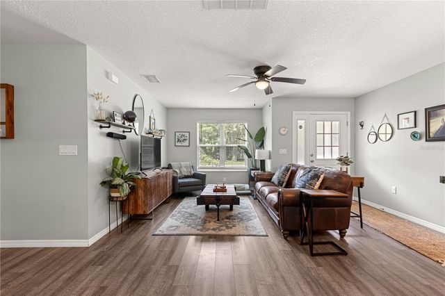 6353 NW 52ND AVENUE, Ocala, FL 34482