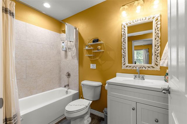 6353 NW 52ND AVENUE, Ocala, FL 34482