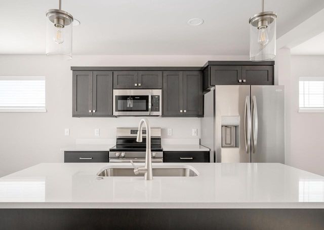 2023 Legacy Lane, Madison, WI 53719