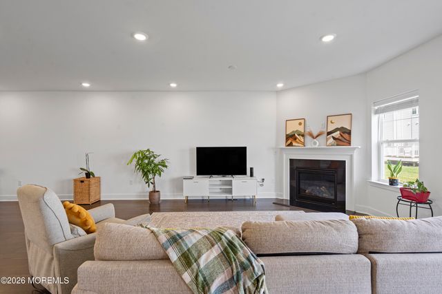 1404 Journey Avenue, Marlboro, NJ 07746