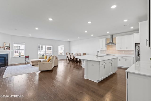 1404 Journey Avenue, Marlboro, NJ 07746