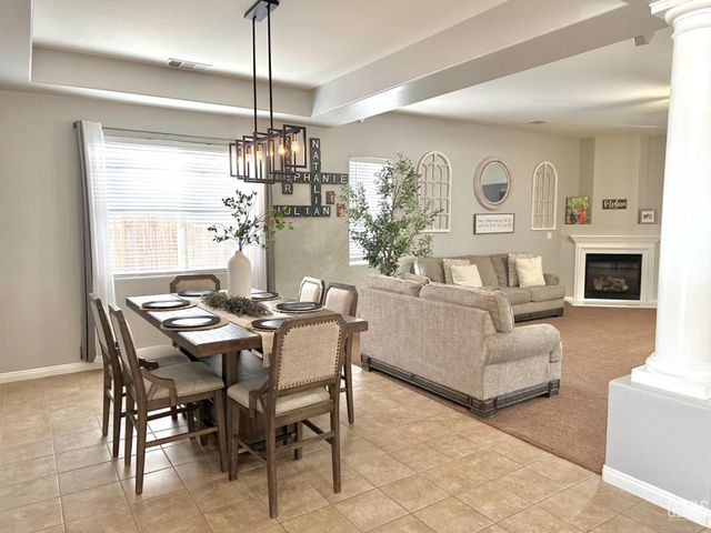 18 Claudia Autumn Drive, Bakersfield, CA 93314