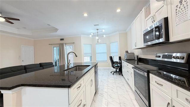 25248 SW 1ST AVENUE, Newberry, FL 32669