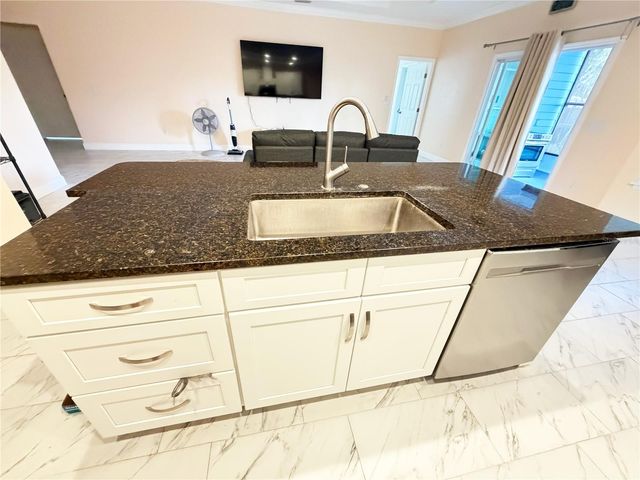 25248 SW 1ST AVENUE, Newberry, FL 32669