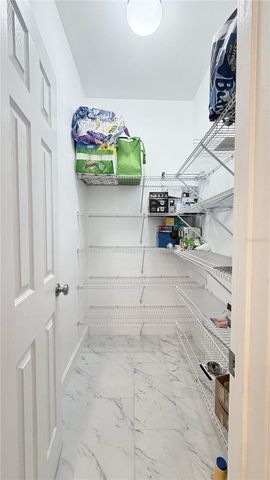 25248 SW 1ST AVENUE, Newberry, FL 32669