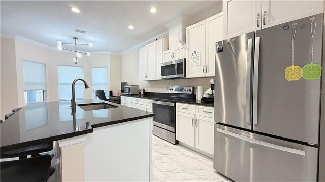 25248 SW 1ST AVENUE, Newberry, FL 32669