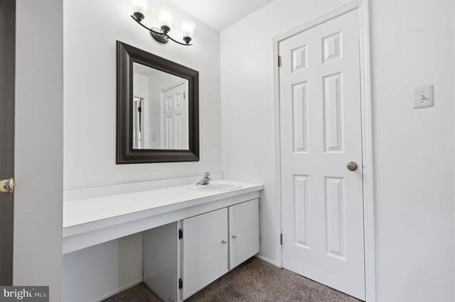1140 CHARTER RD, Warminster, PA 18974
