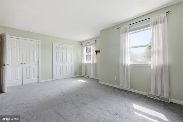 1140 CHARTER RD, Warminster, PA 18974