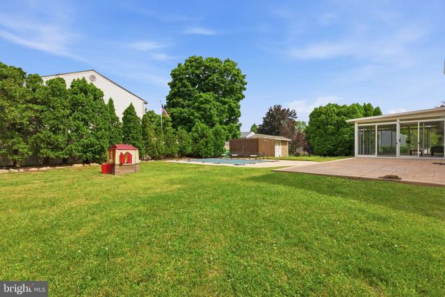 1140 CHARTER RD, Warminster, PA 18974