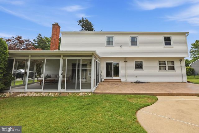 1140 CHARTER RD, Warminster, PA 18974