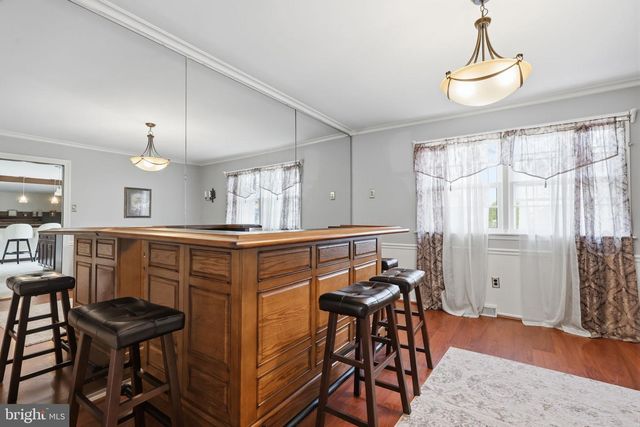 1140 CHARTER RD, Warminster, PA 18974
