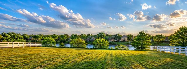 5935 Sagamore Bay Lane, Richmond, TX 77469