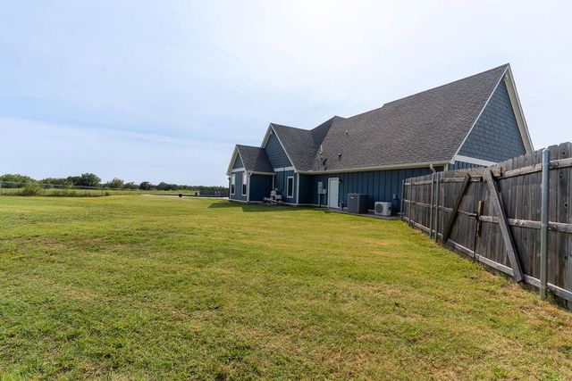 39909 Demoy Drive, Shawnee, OK 74804