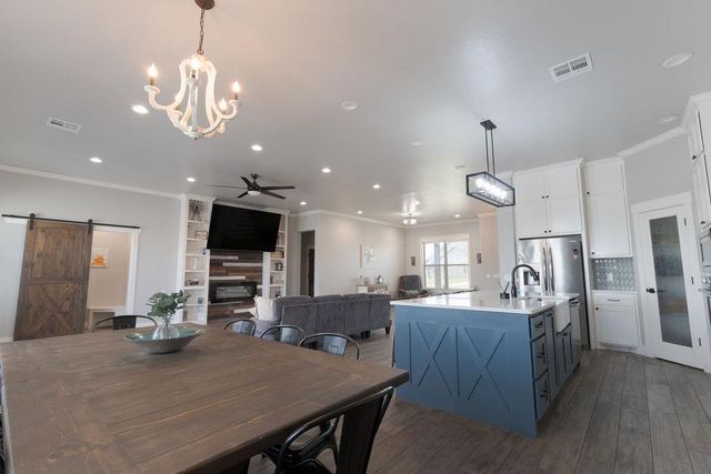 39909 Demoy Drive, Shawnee, OK 74804