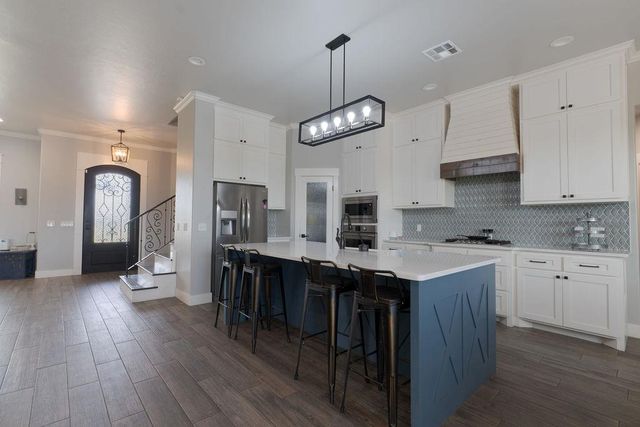 39909 Demoy Drive, Shawnee, OK 74804