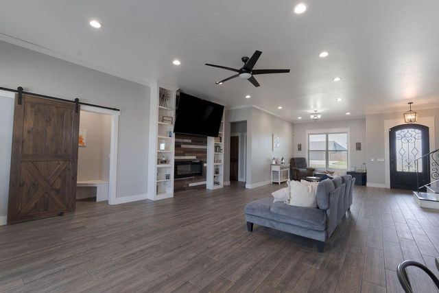 39909 Demoy Drive, Shawnee, OK 74804