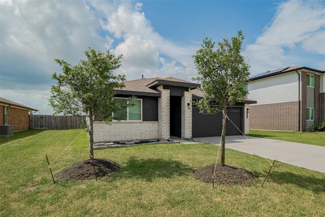 14519 Sweet Water Drive, Baytown, TX 77523