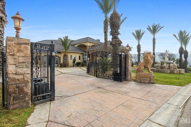 10649 Rio Mesa Drive, Bakersfield, CA 93308