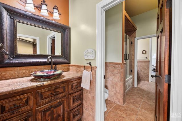 10649 Rio Mesa Drive, Bakersfield, CA 93308