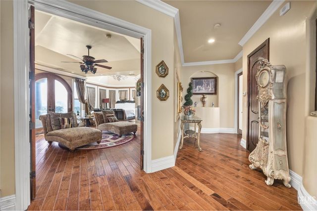 10649 Rio Mesa Drive, Bakersfield, CA 93308