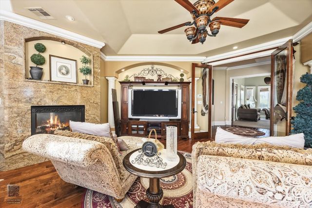 10649 Rio Mesa Drive, Bakersfield, CA 93308