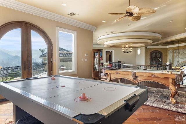 10649 Rio Mesa Drive, Bakersfield, CA 93308