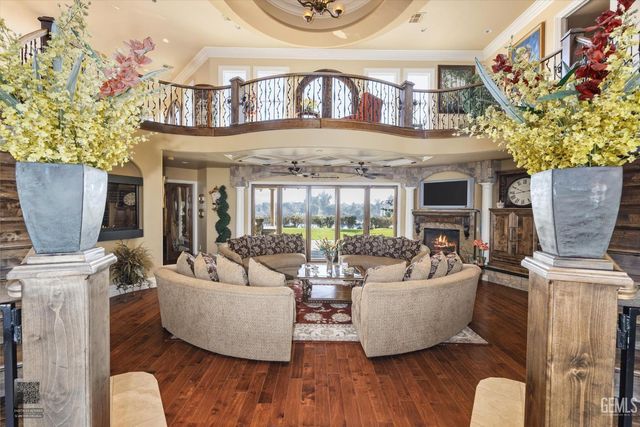 10649 Rio Mesa Drive, Bakersfield, CA 93308