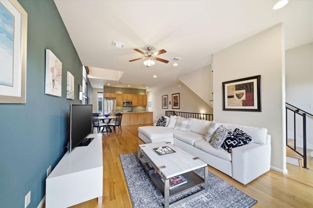 629 W 8th Street, Houston, TX 77007