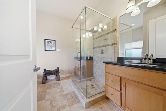 629 W 8th Street, Houston, TX 77007