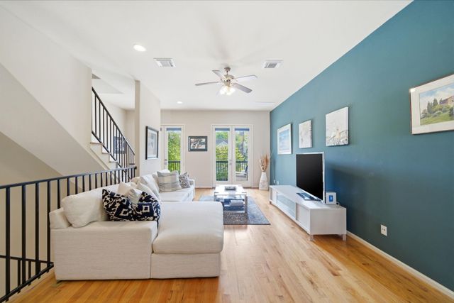 629 W 8th Street, Houston, TX 77007