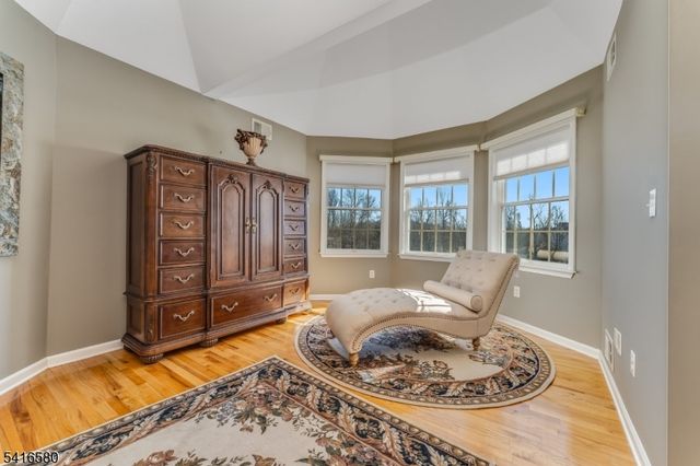 48 Mason Farm Rd, Raritan Twp., NJ 08551