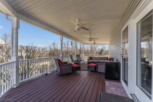 48 Mason Farm Rd, Raritan Twp., NJ 08551