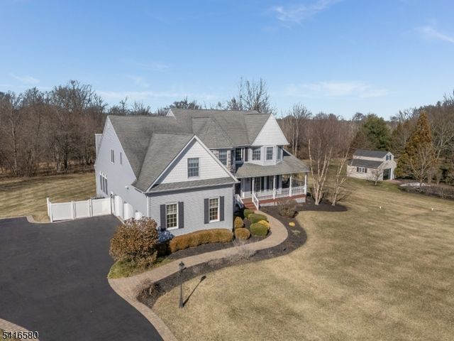 48 Mason Farm Rd, Raritan Twp., NJ 08551